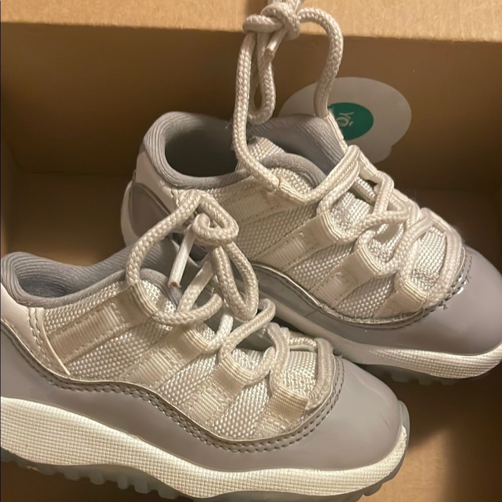 6c Gray and White Jordan 11 retro